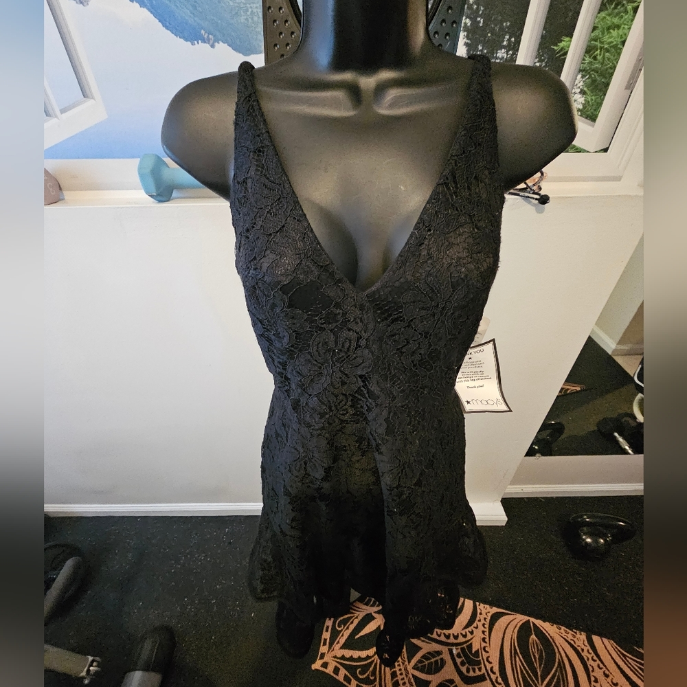 Little Black Dress - Black Lace Dress - Xscape - Size 8 - NWT